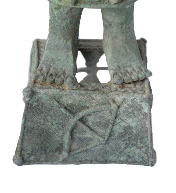 Old bronze african beninese statuette 22*9" 14 lbs. - Image 6