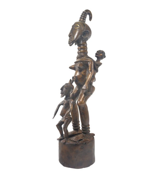 Statuette africaine en Bronze Tikar 59 cm 7,3 Kg. – Image 5
